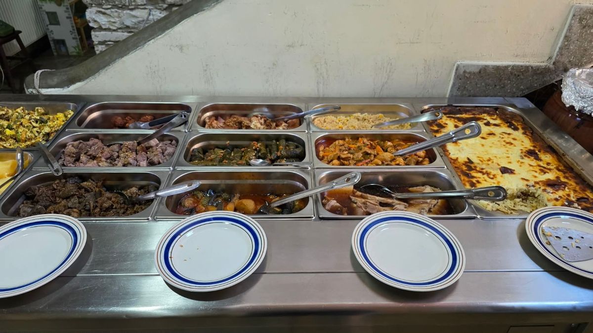 Fresh daily tray selection