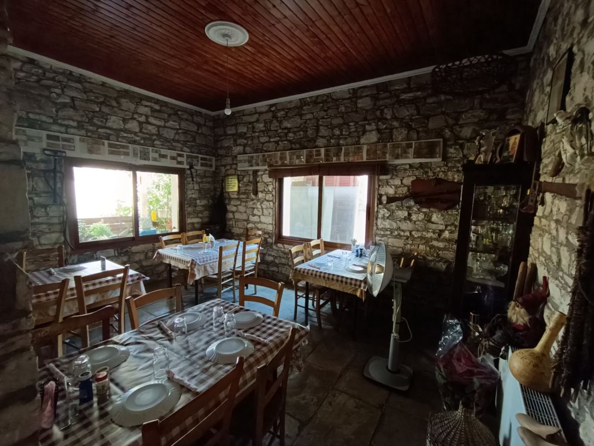 Indoor dining room
